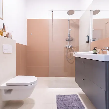Baltivia Haus I شقة غدينيا