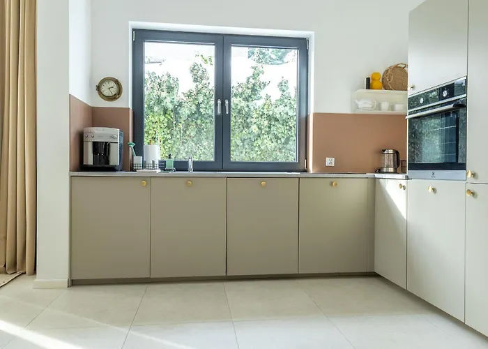 Baltivia Haus I * גדינייה